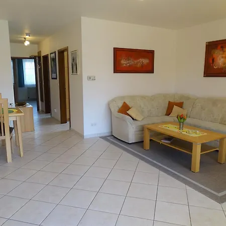 Nachtigall 2 Daire Gronwohldshorst